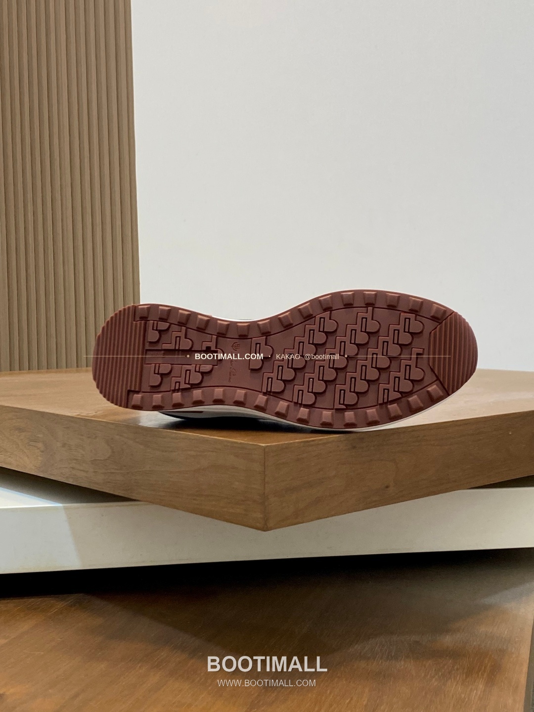 로로피아나 캐시미어 플라이니트 메쉬 레더 로고 레이스업 스니커즈 Loro Piana Cashmere Flyknit Mesh Leather Logo Lace-Up Sneakers 9