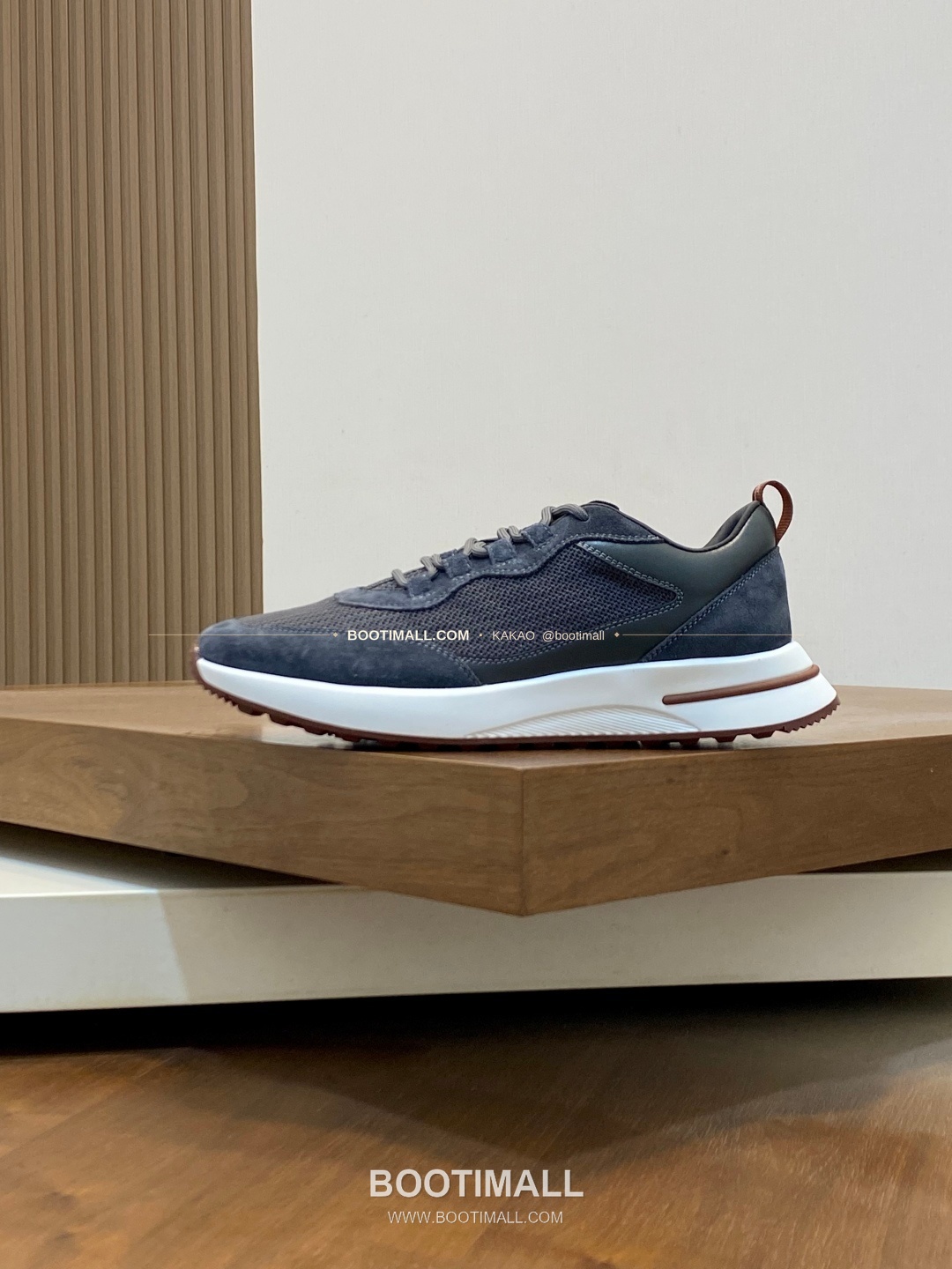 로로피아나 캐시미어 플라이니트 메쉬 레더 로고 레이스업 스니커즈 그레이 Loro Piana Cashmere Flyknit Mesh Leather Logo Lace-Up Sneakers 2