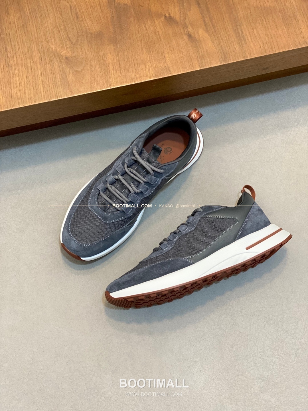 로로피아나 캐시미어 플라이니트 메쉬 레더 로고 레이스업 스니커즈 그레이 Loro Piana Cashmere Flyknit Mesh Leather Logo Lace-Up Sneakers 5