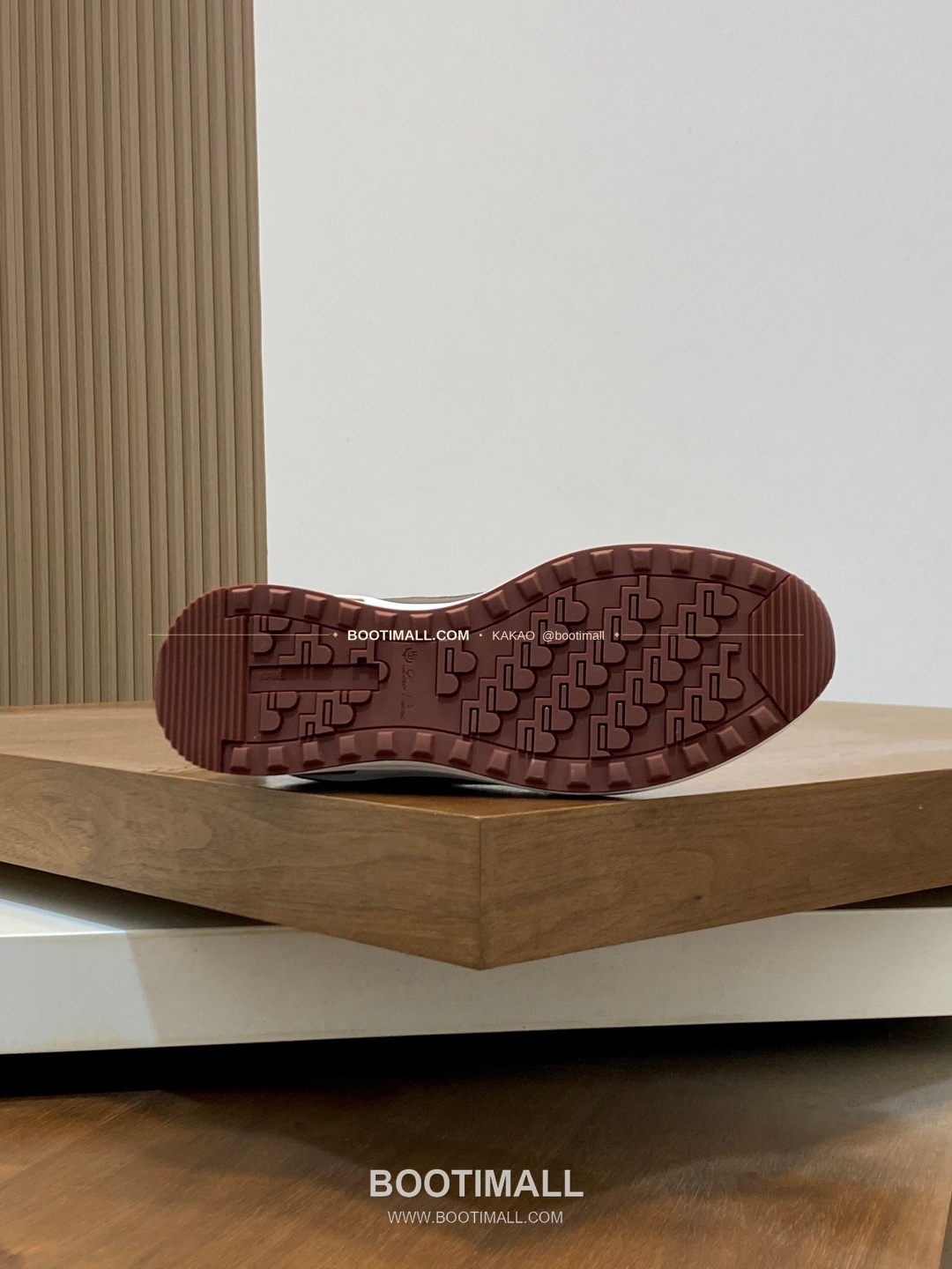 로로피아나 캐시미어 플라이니트 메쉬 레더 로고 레이스업 스니커즈 브라운 Loro Piana Cashmere Flyknit Mesh Leather Logo Lace-Up Sneakers 9