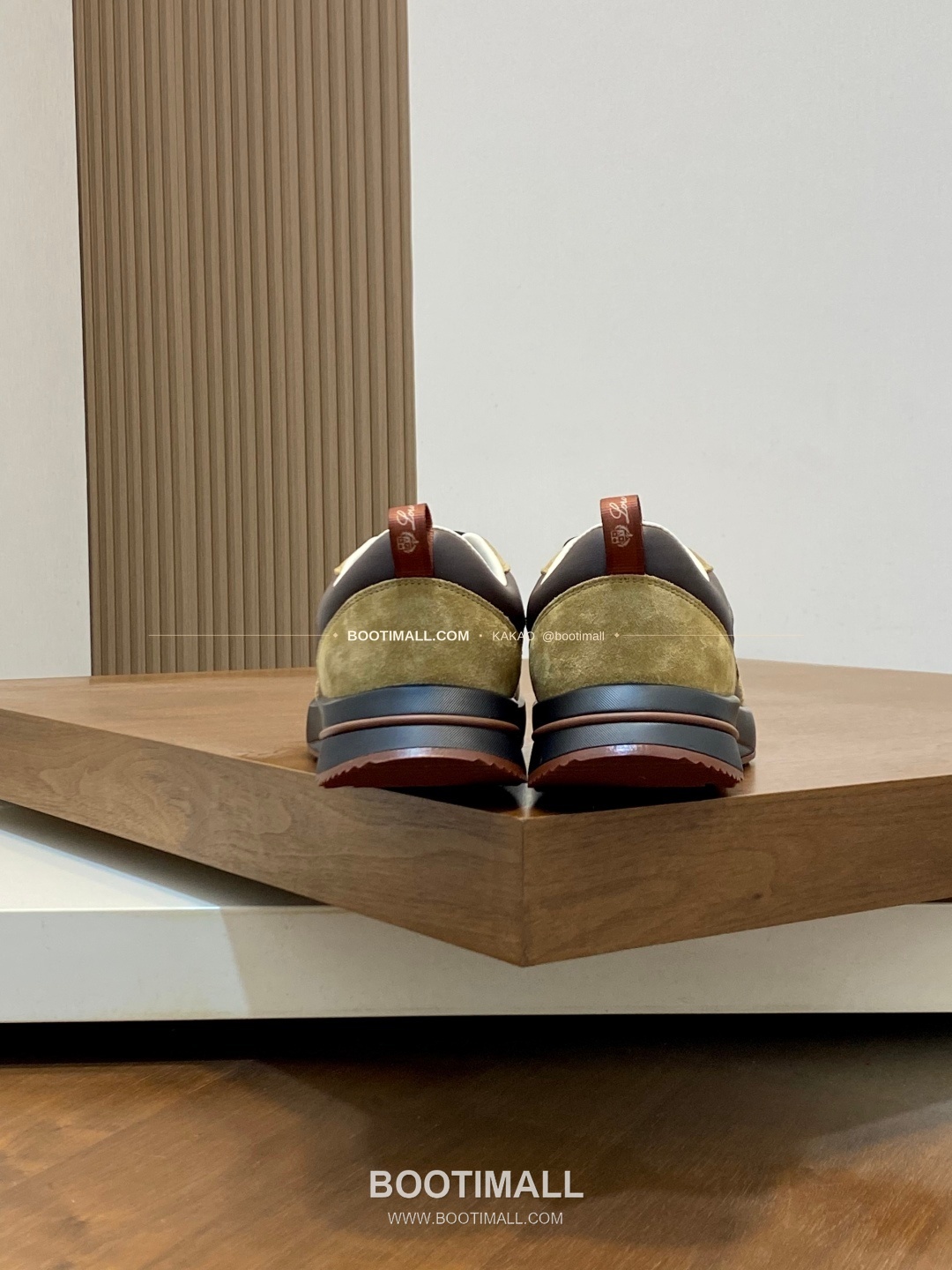 로로피아나 캐시미어 플라이니트 메쉬 레더 로고 레이스업 스니커즈 Loro Piana Cashmere Flyknit Mesh Leather Logo Lace-Up Sneakers 8