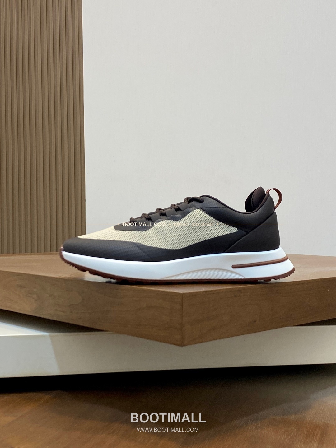 로로피아나 캐시미어 플라이니트 메쉬 로고 레이스업 스니커즈 Loro Piana Cashmere Flyknit Mesh Logo Lace-Up Sneakers 2