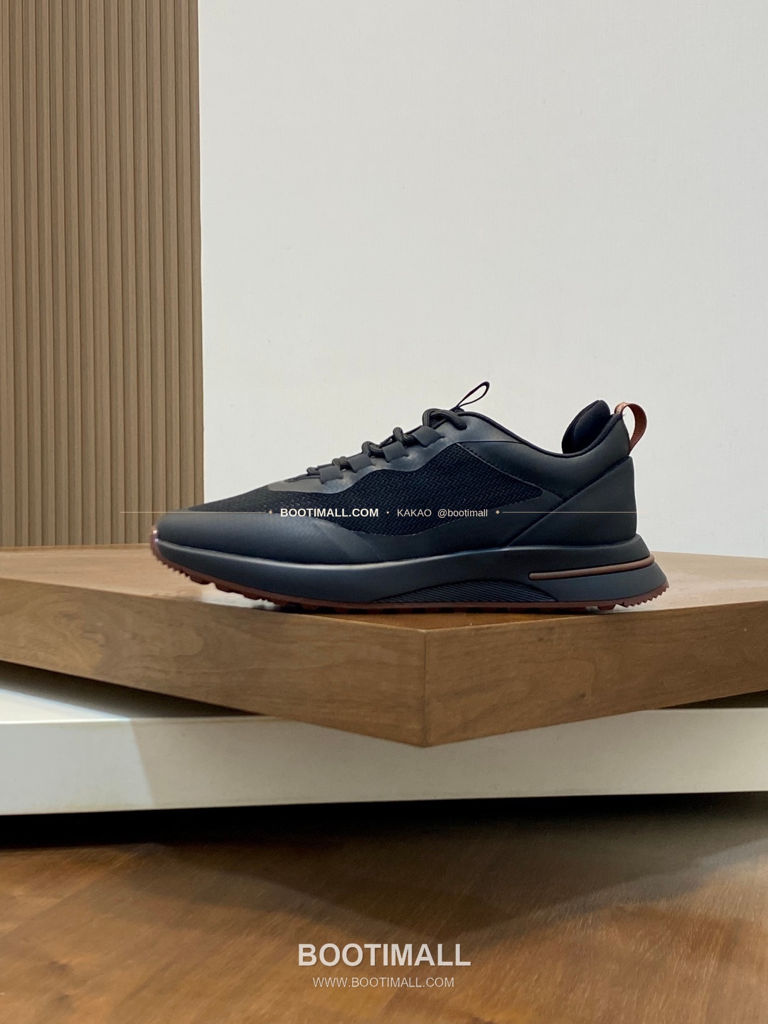 로로피아나 캐시미어 플라이니트 메쉬 로고 레이스업 스니커즈 블랙 Loro Piana Cashmere Flyknit Mesh Logo Lace-Up Sneakers 2