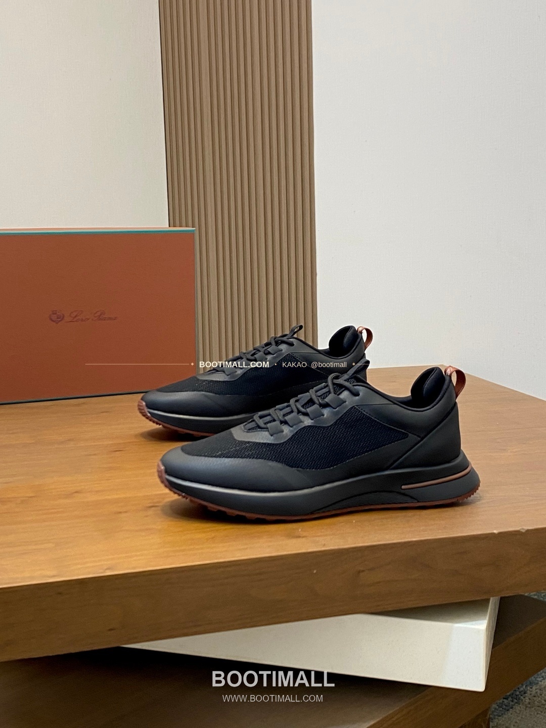 로로피아나 캐시미어 플라이니트 메쉬 로고 레이스업 스니커즈 블랙 Loro Piana Cashmere Flyknit Mesh Logo Lace-Up Sneakers 3