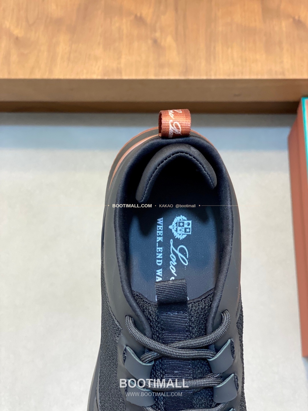 로로피아나 캐시미어 플라이니트 메쉬 로고 레이스업 스니커즈 블랙 Loro Piana Cashmere Flyknit Mesh Logo Lace-Up Sneakers 7