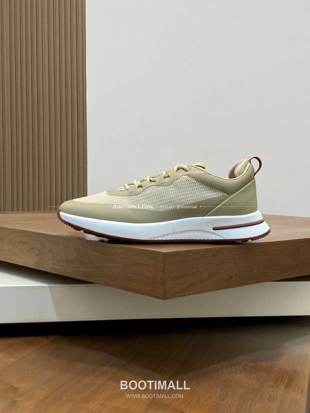 로로피아나 캐시미어 플라이니트 메쉬 로고 레이스업 스니커즈 Loro Piana Cashmere Flyknit Mesh Logo Lace-Up Sneakers 2