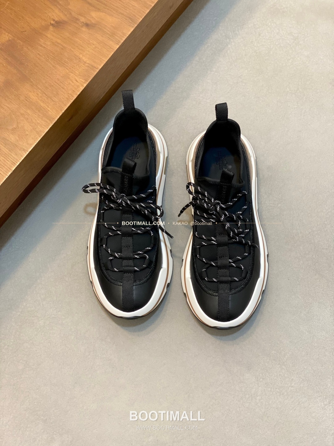 에르메스 바운싱 송아지가죽 엘라스틱 패브릭 로고 레이스업 스니커즈 블랙 Hermes Bouncing Calfskin Elastic Fabric Logo Lace-Up Sneakers 1