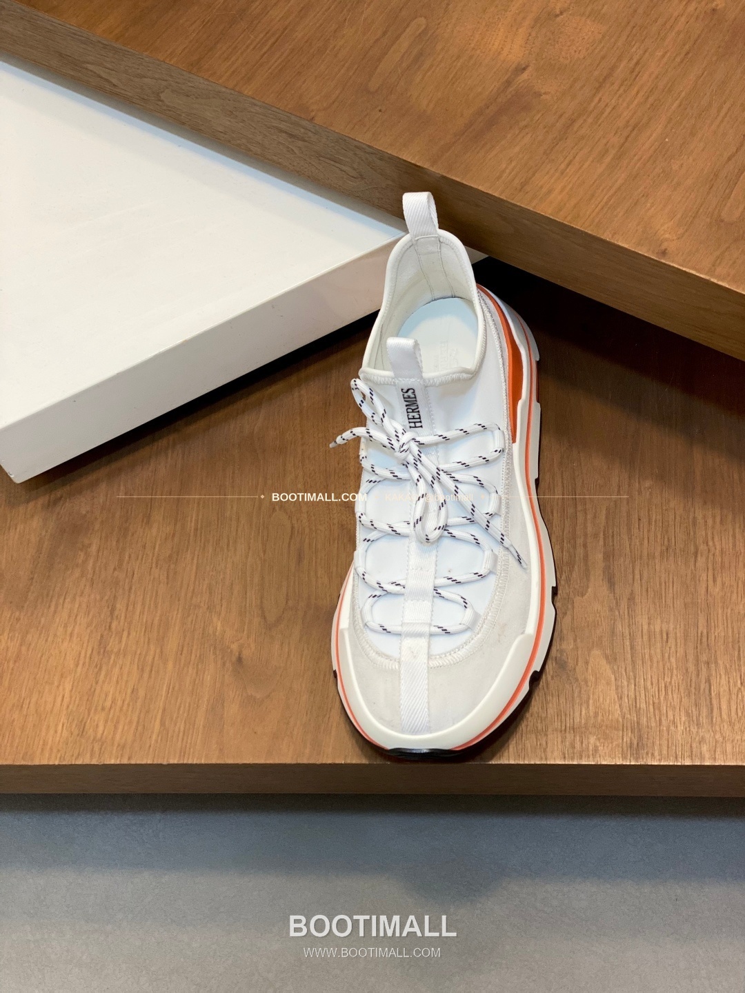 에르메스 바운싱 송아지가죽 엘라스틱 패브릭 로고 레이스업 스니커즈 화이트 Hermes Bouncing Calfskin Elastic Fabric Logo Lace-Up Sneakers 6