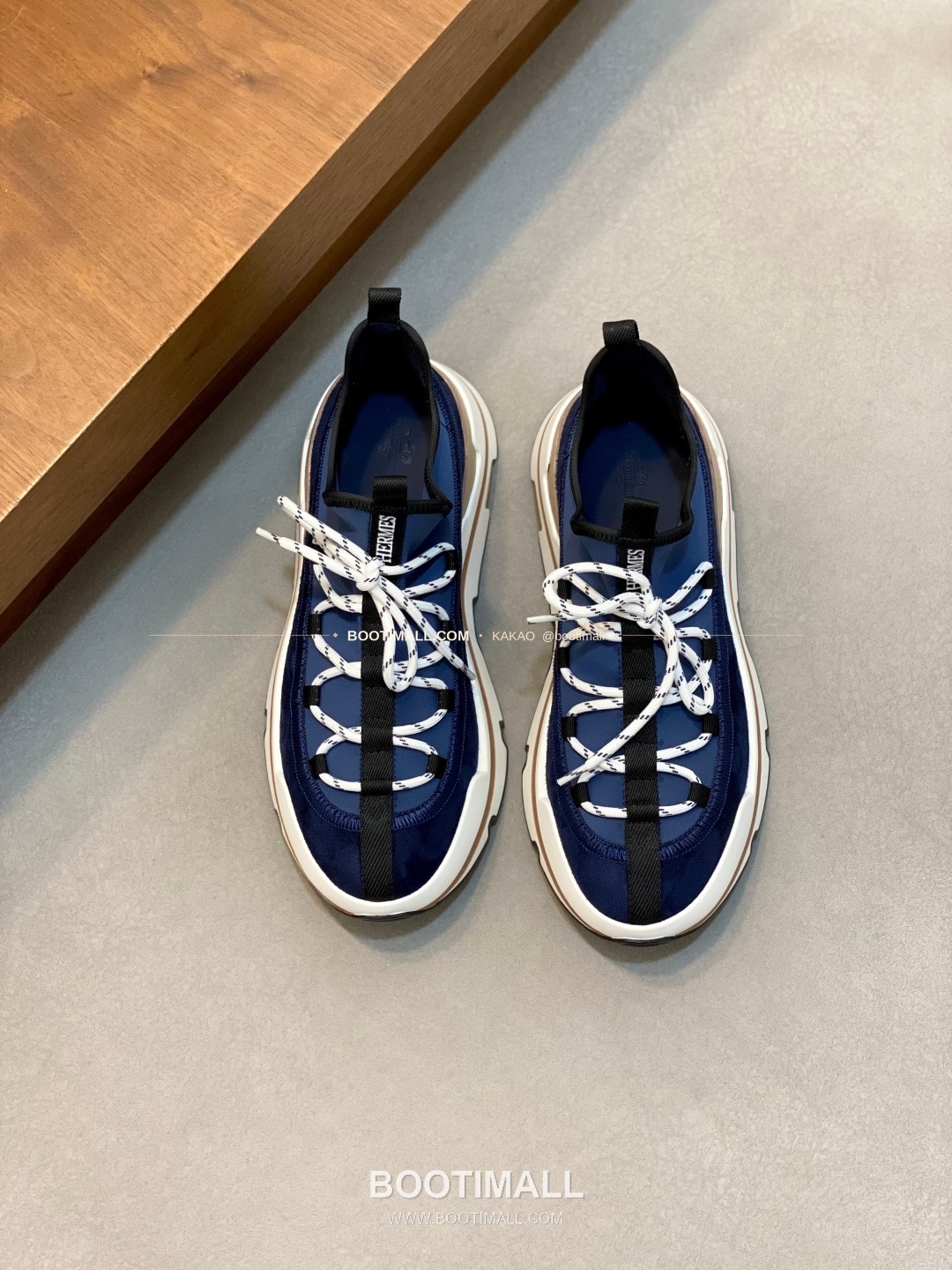 에르메스 바운싱 송아지가죽 엘라스틱 패브릭 로고 레이스업 스니커즈 네이비 Hermes Bouncing Calfskin Elastic Fabric Logo Lace-Up Sneakers 1