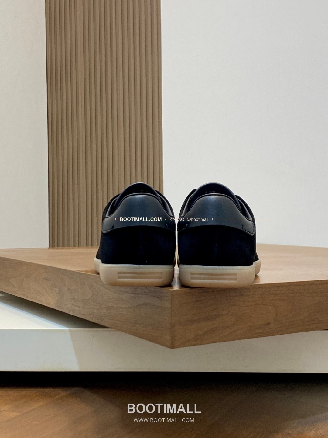 제냐 232 스웨이드 로고 레이스업 스니커즈 블랙 Zegna 232 Suede Logo Lace-Up Sneakers 8