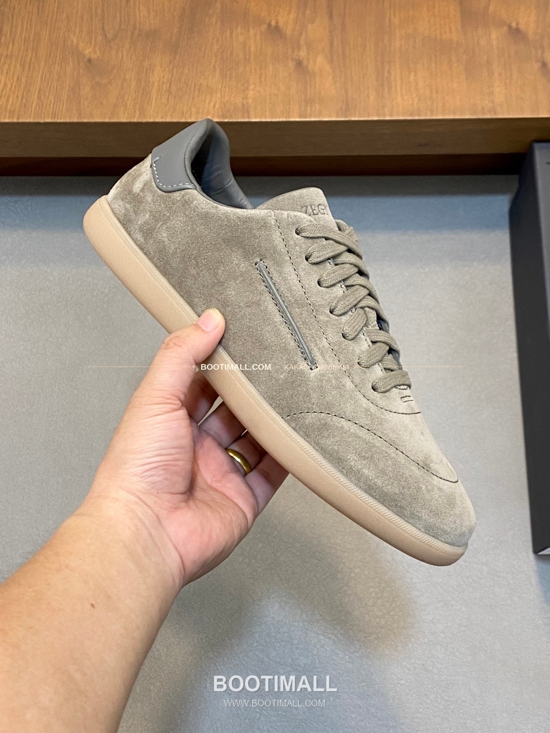 제냐 232 스웨이드 로고 레이스업 스니커즈 카키 Zegna 232 Suede Logo Lace-Up Sneakers 4
