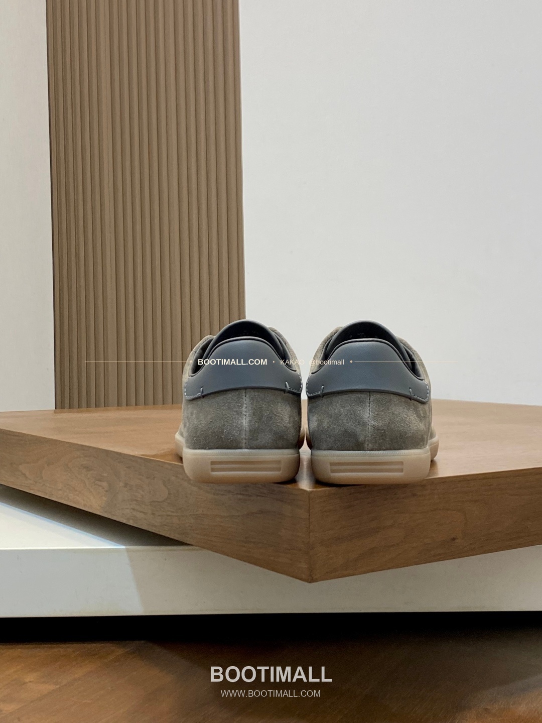 제냐 232 스웨이드 로고 레이스업 스니커즈 카키 Zegna 232 Suede Logo Lace-Up Sneakers 8