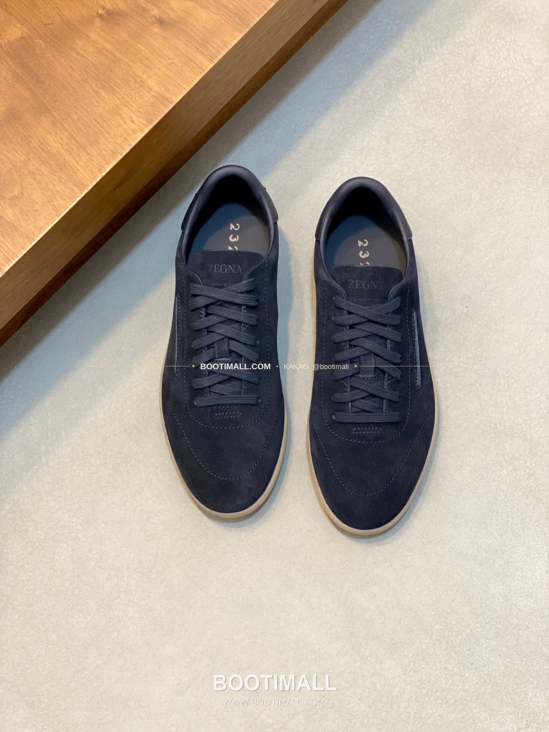 제냐 232 스웨이드 로고 레이스업 스니커즈 네이비 Zegna 232 Suede Logo Lace-Up Sneakers 1