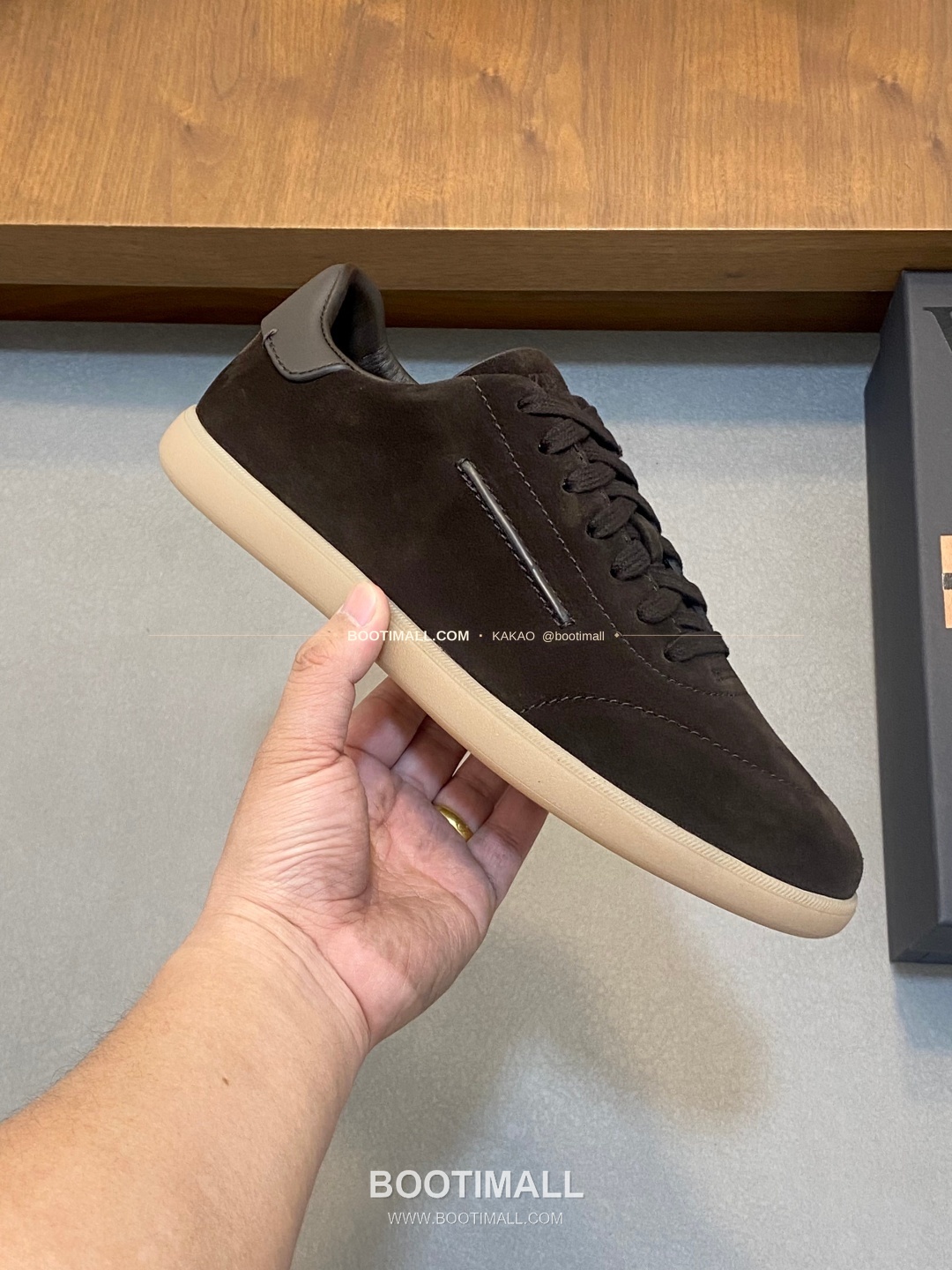 제냐 232 스웨이드 로고 레이스업 스니커즈 다크브라운 Zegna 232 Suede Logo Lace-Up Sneakers 4