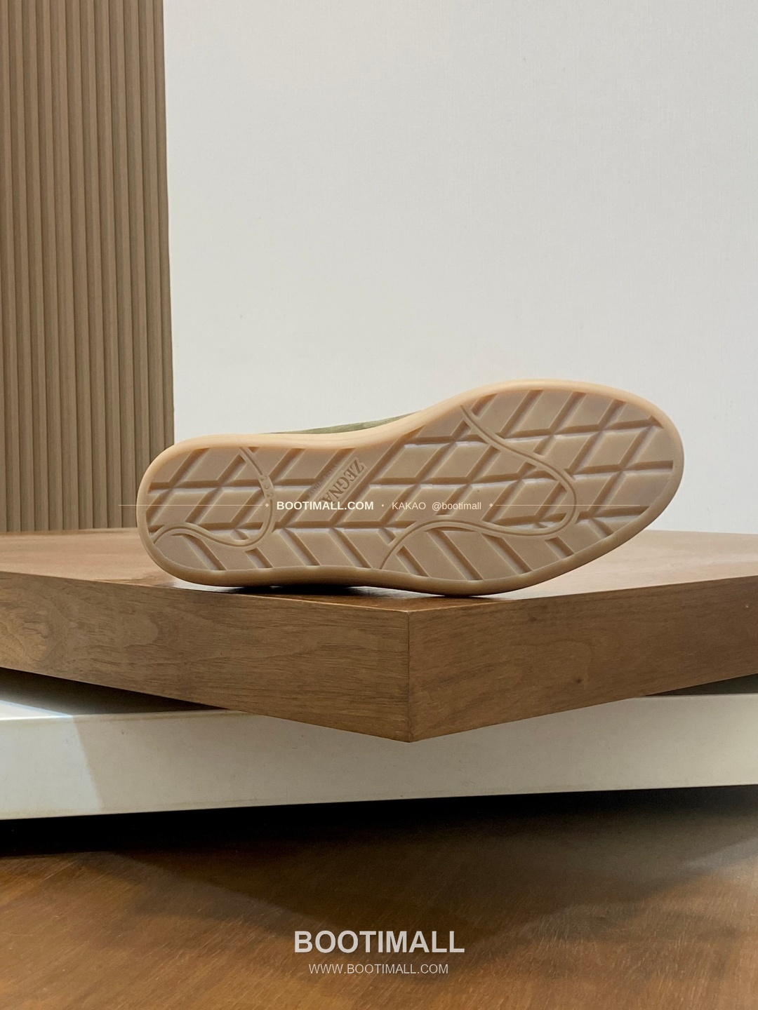 제냐 232 스웨이드 로고 레이스업 스니커즈 Zegna 232 Suede Logo Lace-Up Sneakers 9