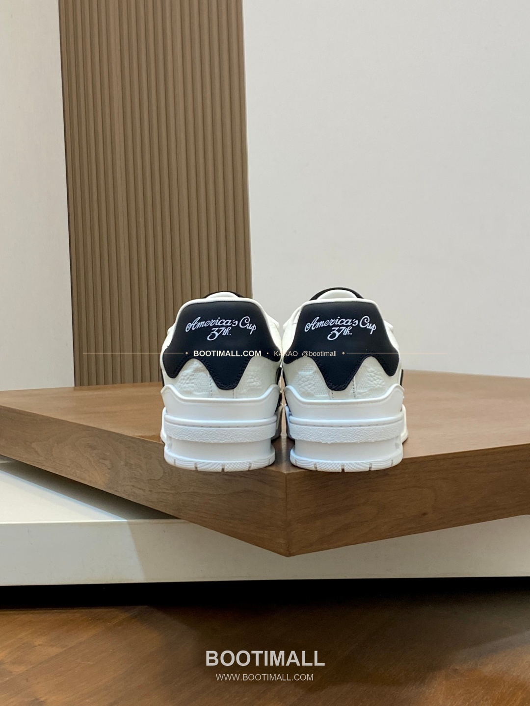 루이비통 트레이너 그레인가죽 로고 레이스업 스니커즈 Louis Vuitton Trainer Grained Calfskin Logo Lace-Up Sneakers 8