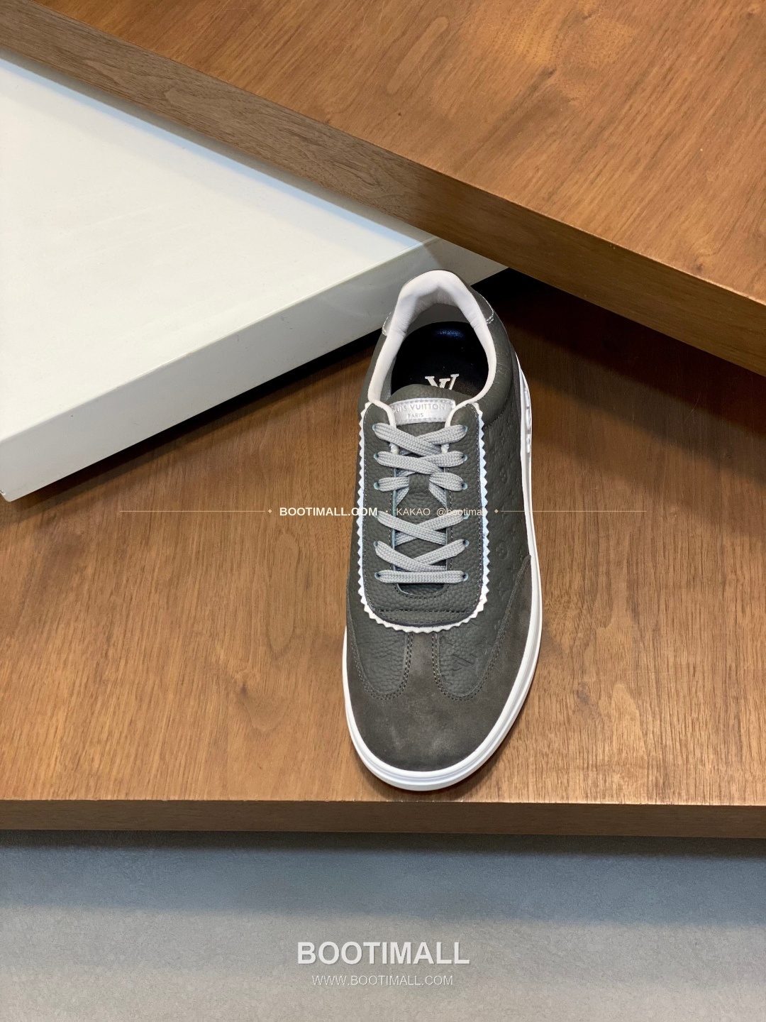 루이비통 송아지가죽 모노그램 로고 레이스업 스니커즈 카키 Louis Vuitton Calfskin Monogram Logo Lace-Up Sneakers 6