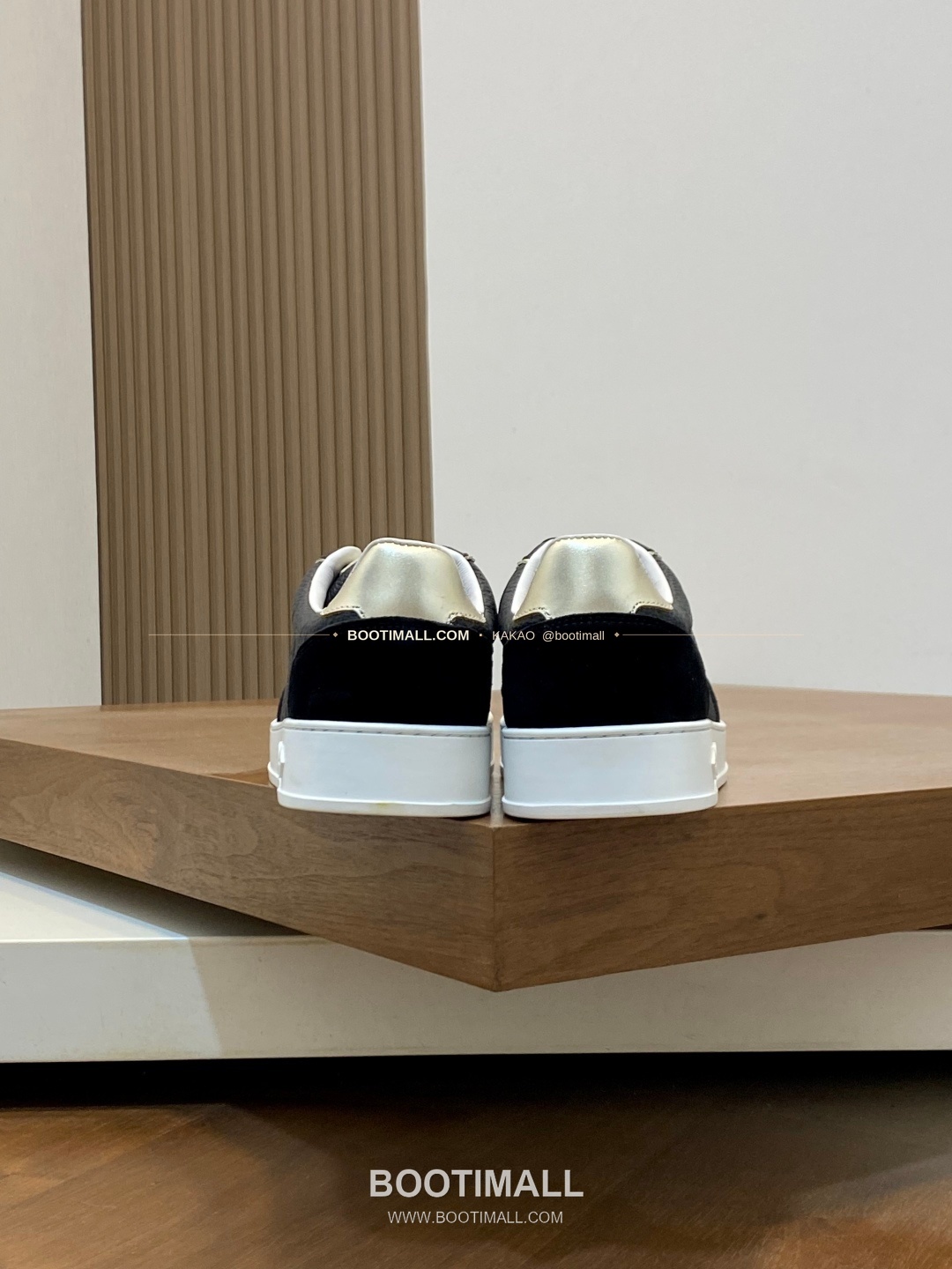 루이비통 송아지가죽 모노그램 로고 레이스업 스니커즈 블랙 Louis Vuitton Calfskin Monogram Logo Lace-Up Sneakers 8