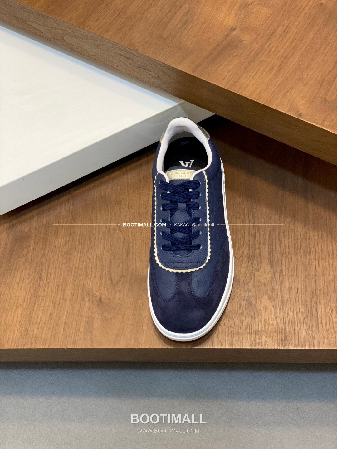 루이비통 송아지가죽 모노그램 로고 레이스업 스니커즈 네이비 Louis Vuitton Calfskin Monogram Logo Lace-Up Sneakers 6