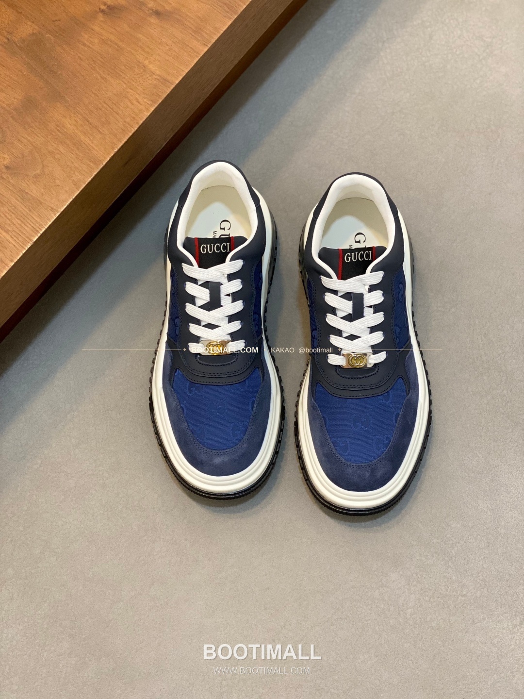 구찌 나파가죽 로고 레이스업 스니커즈 네이비 Gucci Nappa Calfskin Logo Lace-Up Sneakers 1