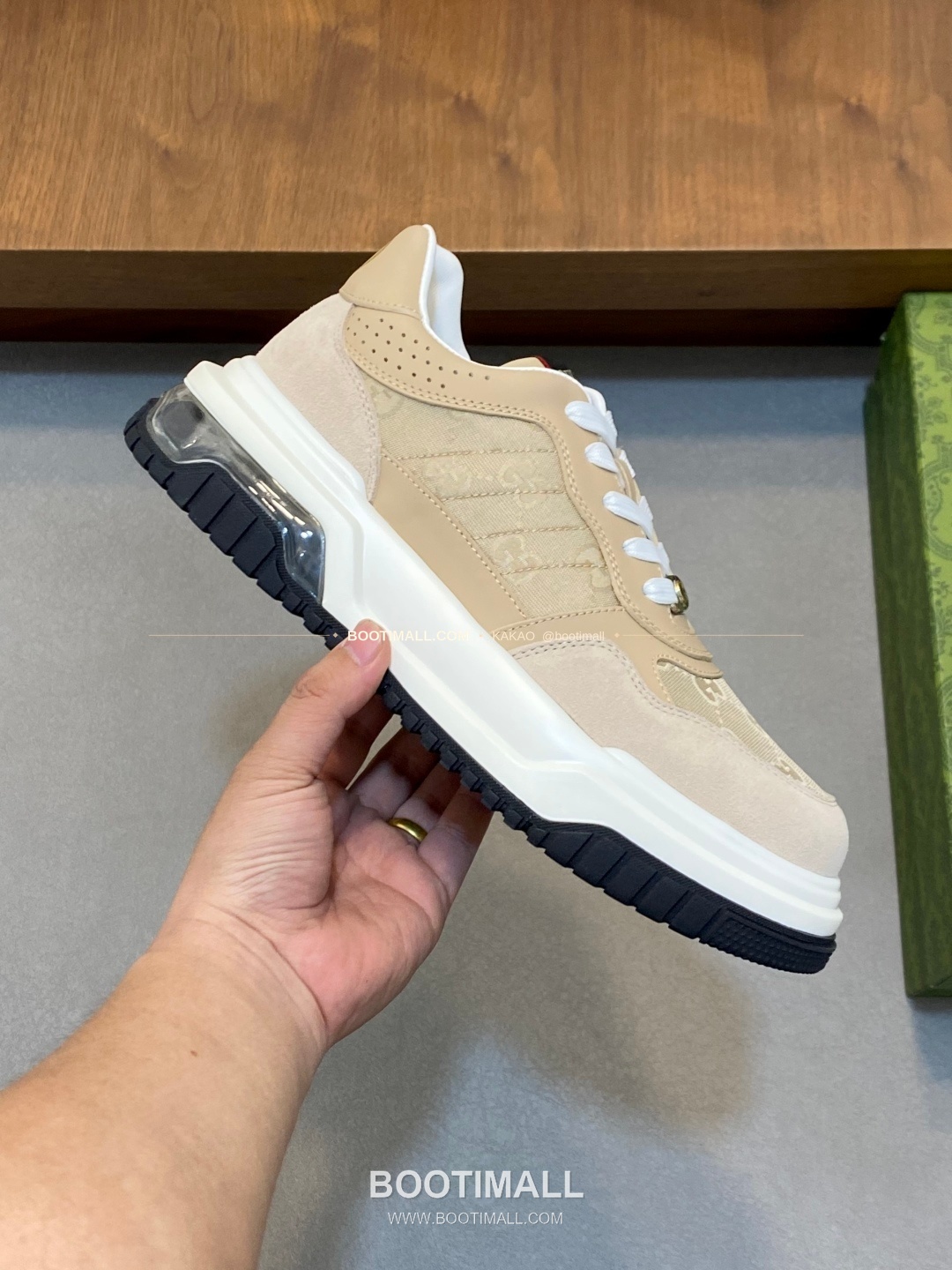 구찌 나파가죽 로고 레이스업 스니커즈 베이지 Gucci Nappa Calfskin Logo Lace-Up Sneakers 4