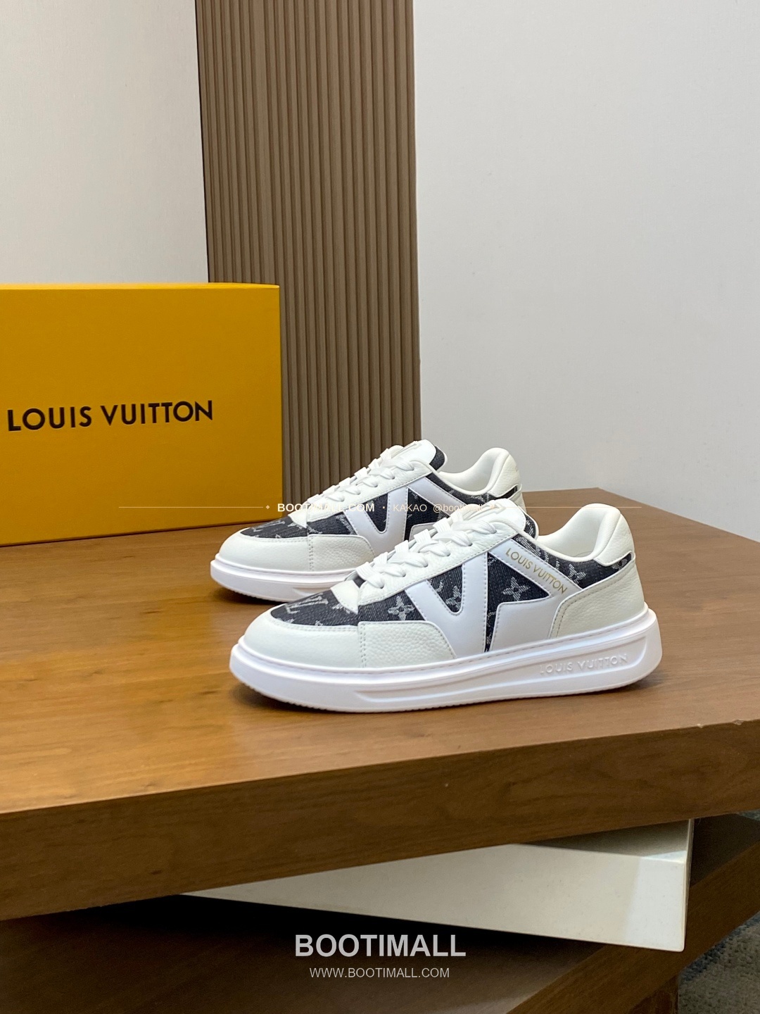 루이비통 모노그램 송아지가죽 에어솔 레이스업 스니커즈 Louis Vuitton Monogram Calfskin Air Sole Lace-Up Sneakers 5cm 3