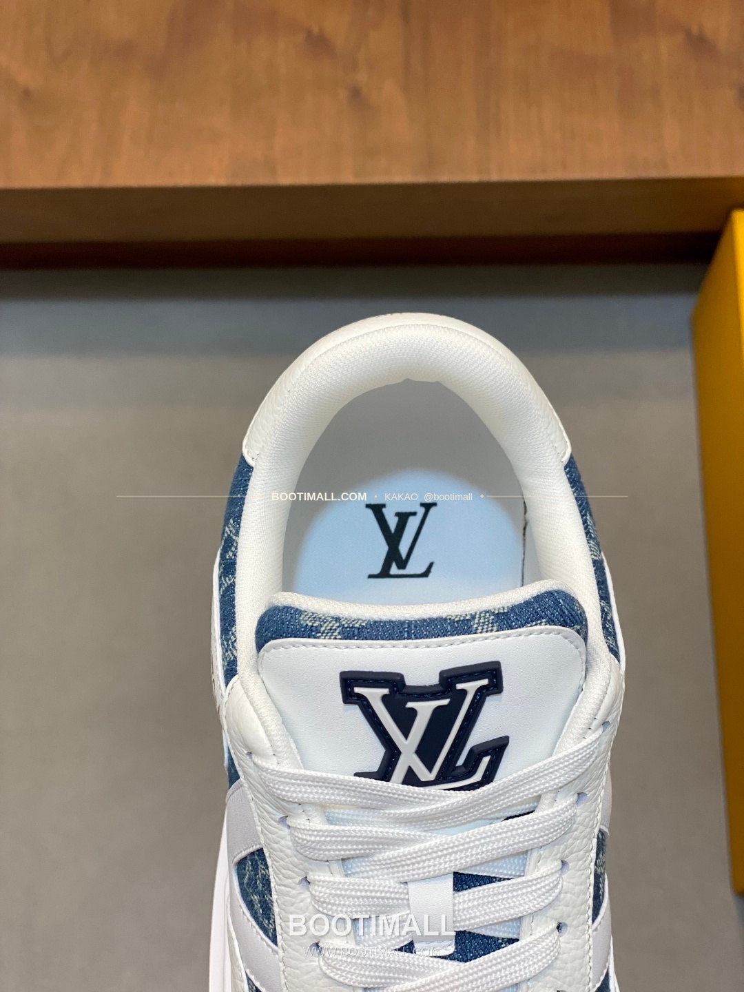 루이비통 모노그램 송아지가죽 에어솔 레이스업 스니커즈 Louis Vuitton Monogram Calfskin Air Sole Lace-Up Sneakers 5cm 7