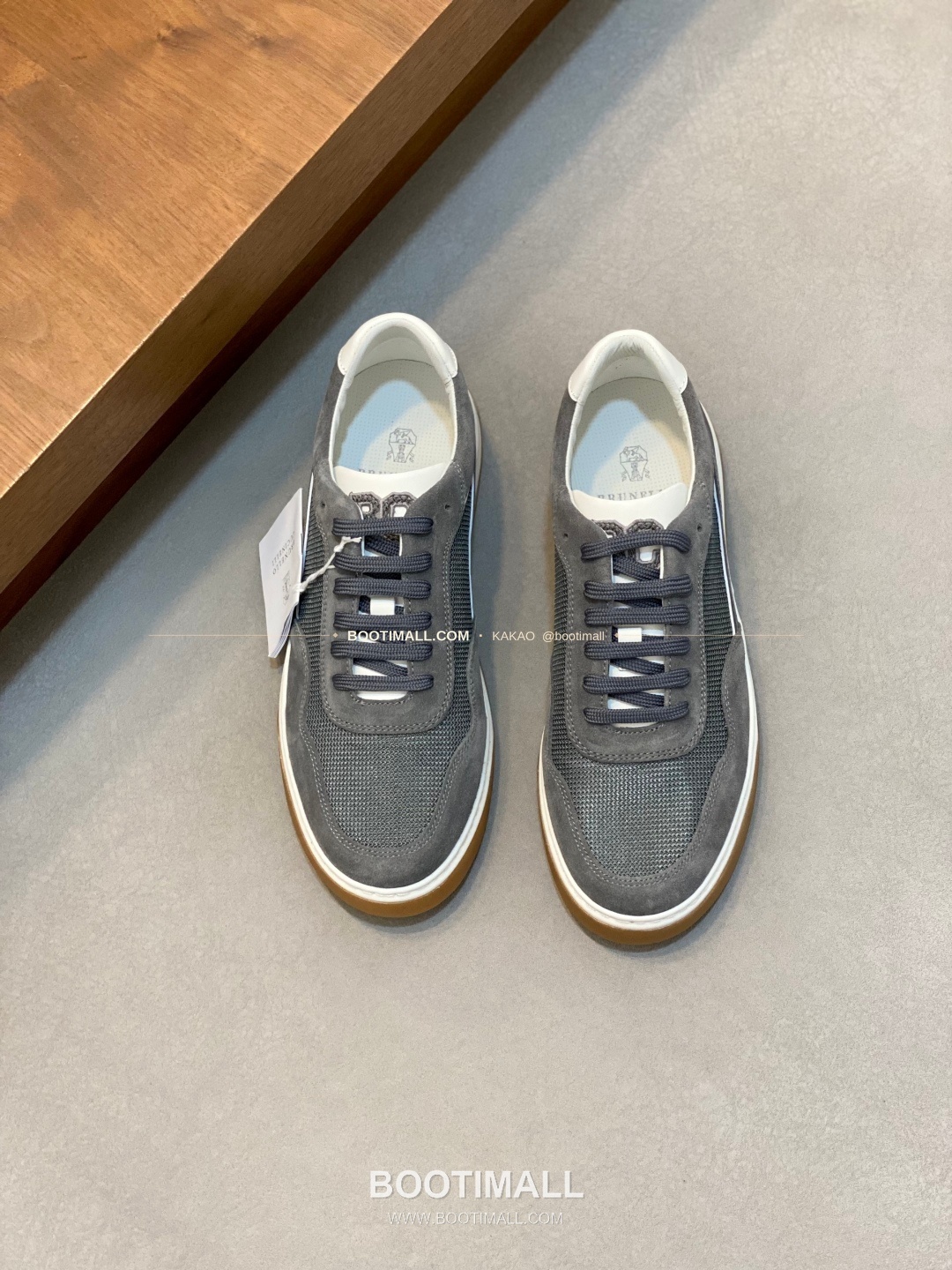 브루넬로쿠치넬리 캐시미어 스웨이드 펀칭 레이스업 스니커즈 그레이 Brunello Cucinelli Cashmere Suede Perforated Lace-Up Sneakers 1