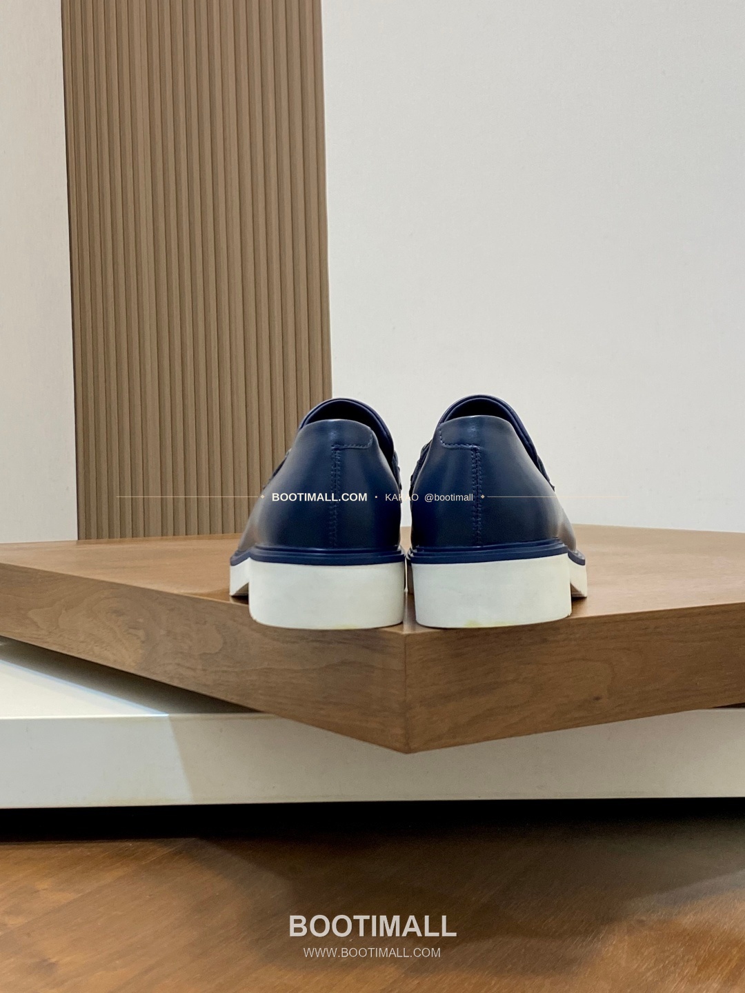 페레가모 페이턴트 송아지가죽 로고 슬립온 모카신 로퍼 네이비 Ferragamo Patent Calfskin Logo Slip-On Moccasin Loafers 8