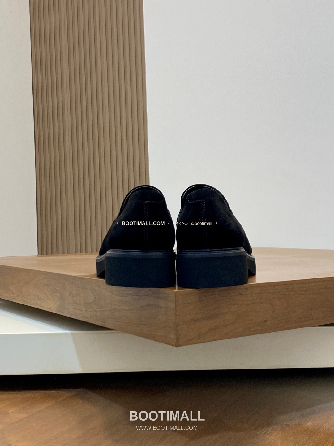 페레가모 페이턴트 송아지가죽 로고 슬립온 모카신 로퍼 스웨이드 블랙 Ferragamo Patent Calfskin Logo Slip-On Moccasin Loafers 8