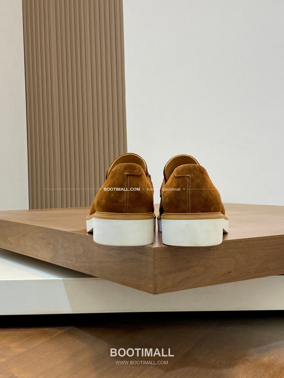 페레가모 페이턴트 송아지가죽 로고 슬립온 모카신 로퍼 스웨이드 브라운 Ferragamo Patent Calfskin Logo Slip-On Moccasin Loafers 8