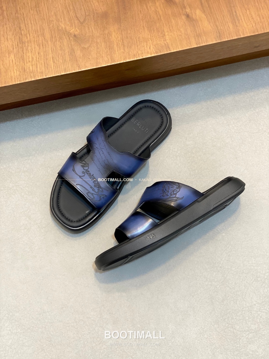 벨루티 베네치아가죽 핸드페인팅 슬립온 샌들 네이비 Berluti Venezia Calfskin Hand Painted Slip-On Sandals 6