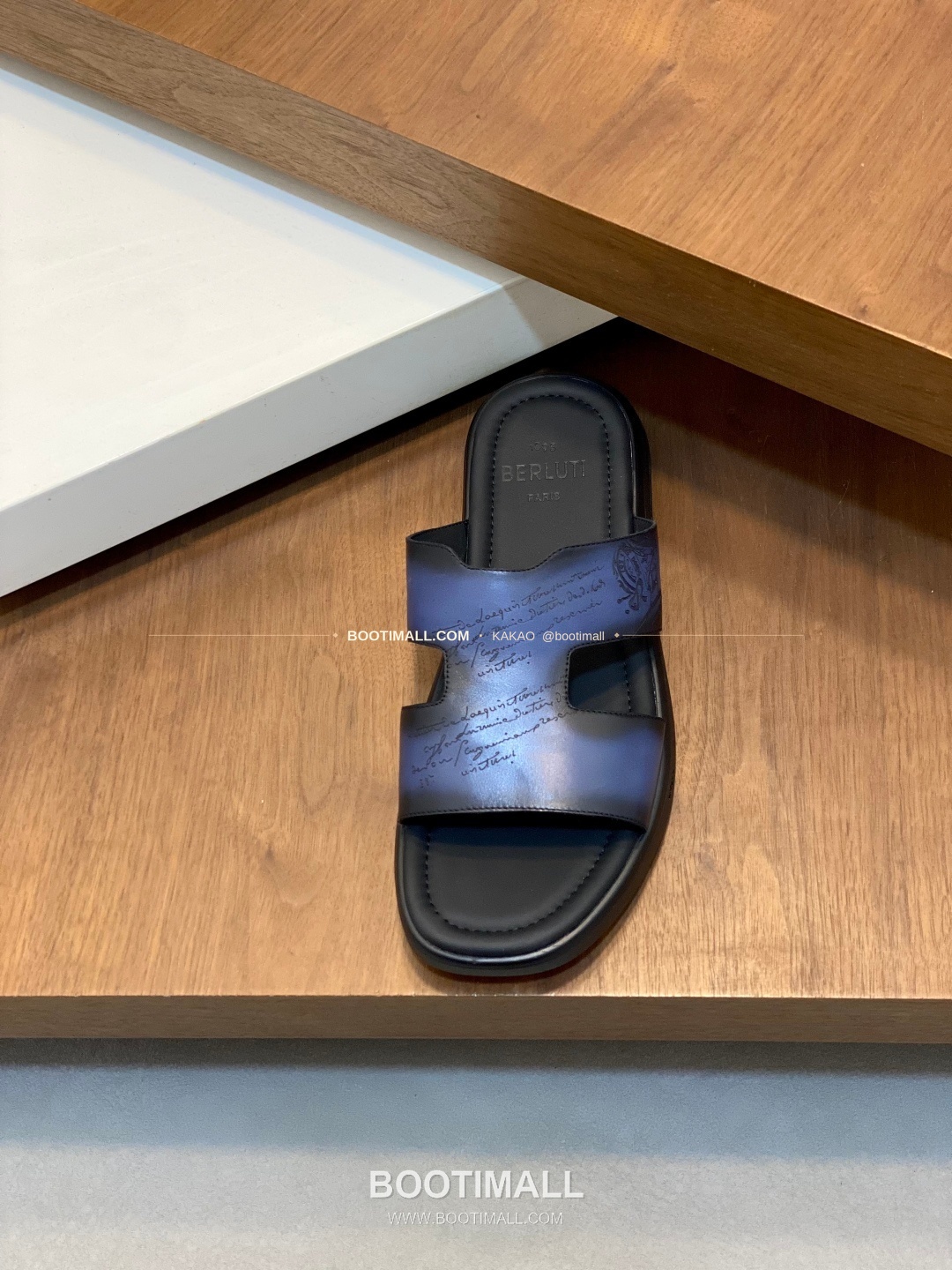 벨루티 베네치아가죽 핸드페인팅 슬립온 샌들 네이비 Berluti Venezia Calfskin Hand Painted Slip-On Sandals 9