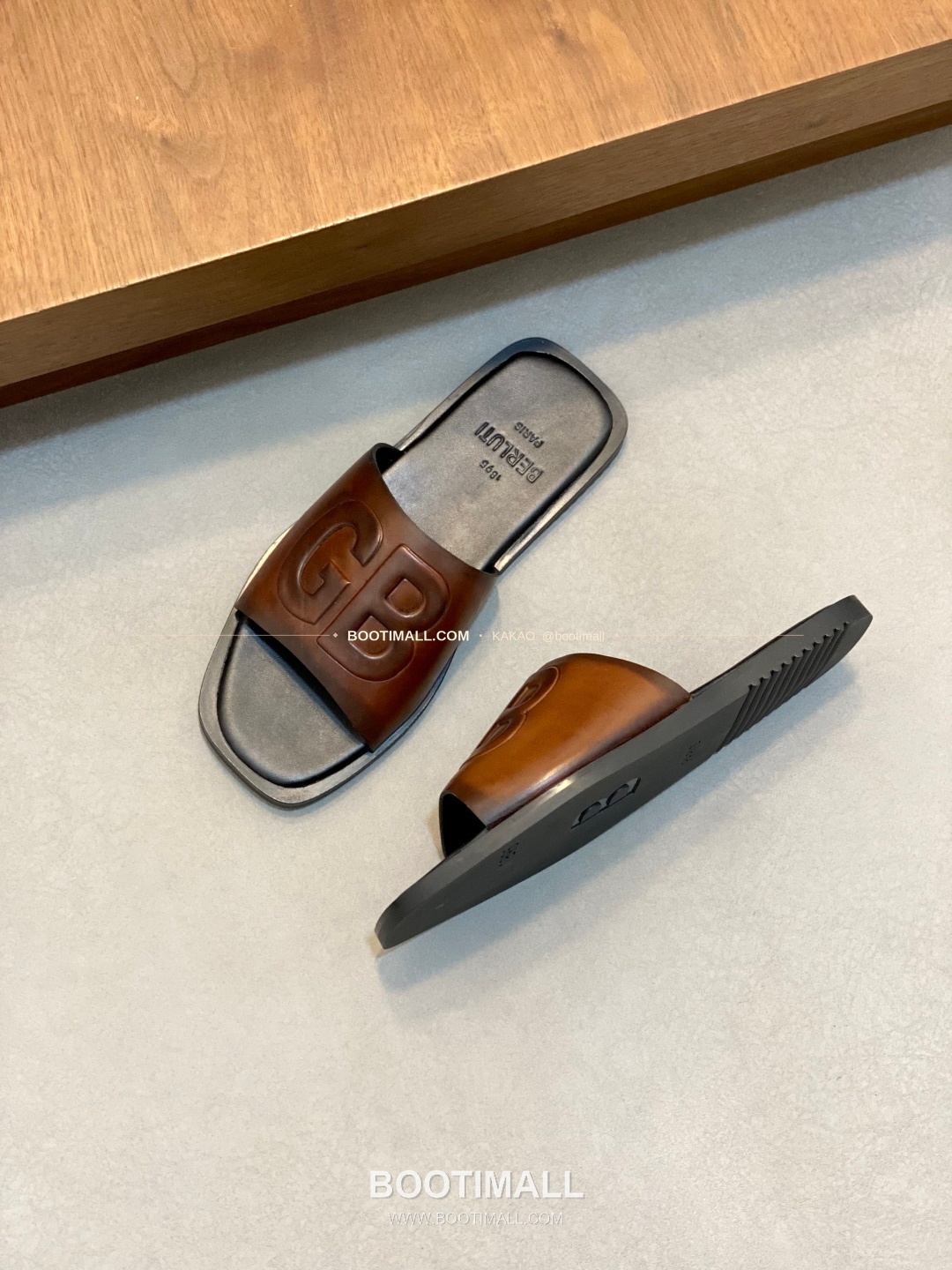 벨루티 베네치아가죽 핸드페인팅 슬라이드 샌들 브라운 Berluti Venezia Calfskin Hand Painted Slide Sandals 6