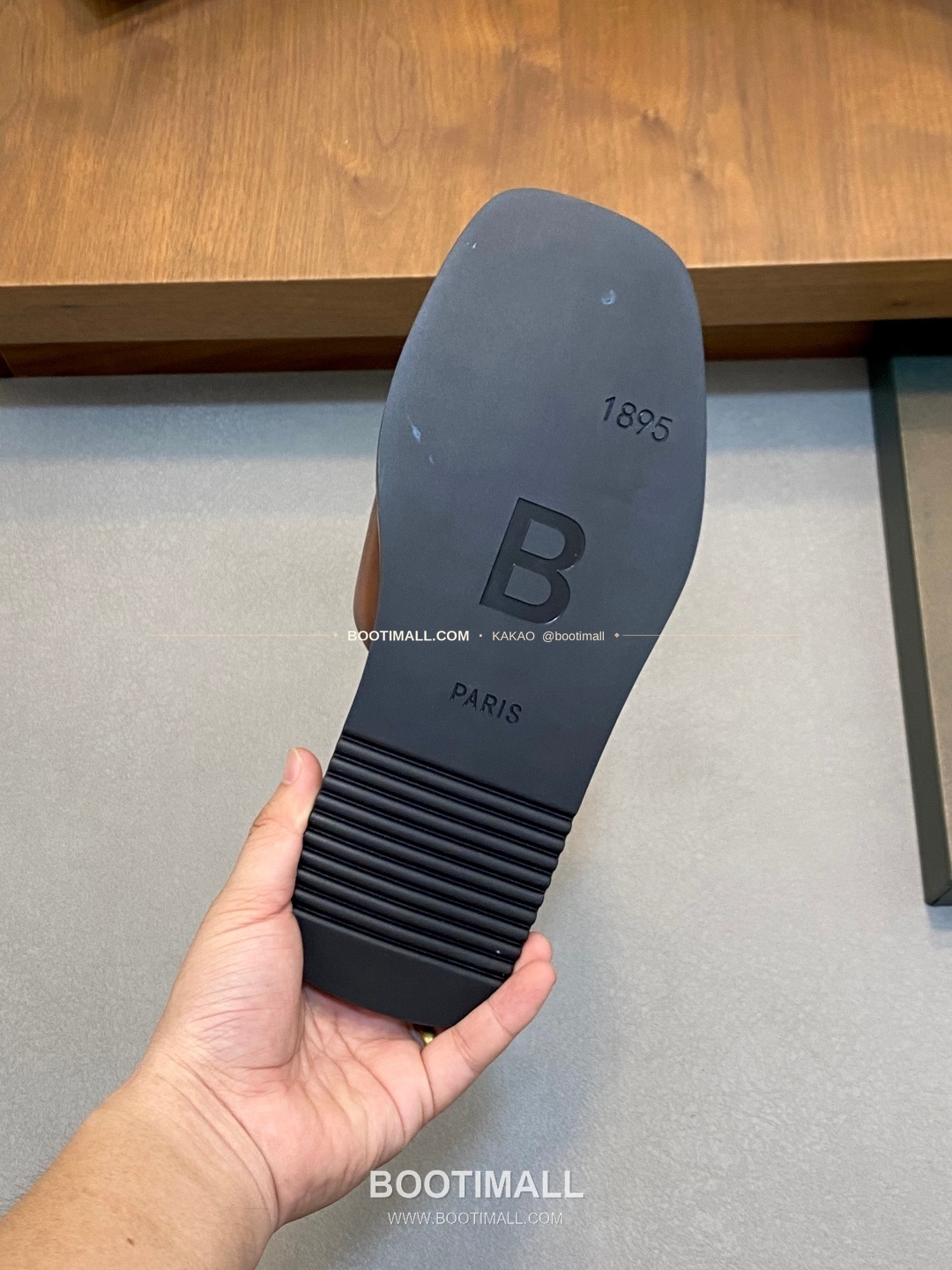 벨루티 베네치아가죽 핸드페인팅 슬라이드 샌들 브라운 Berluti Venezia Calfskin Hand Painted Slide Sandals 8