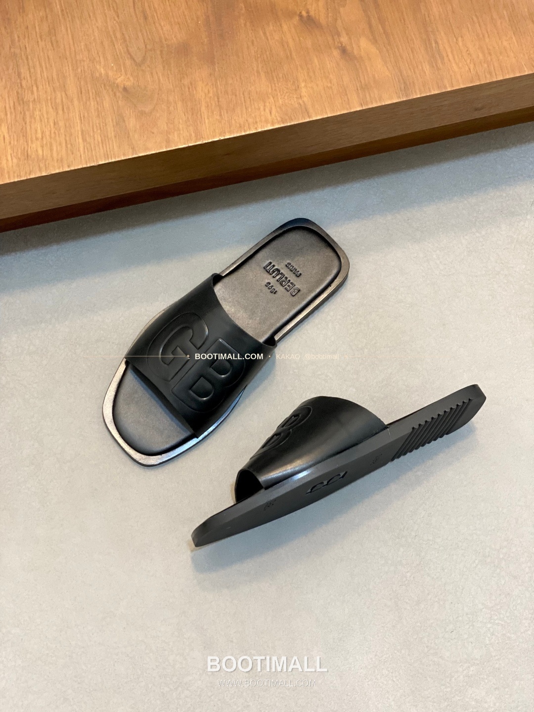 벨루티 베네치아가죽 핸드페인팅 슬라이드 샌들 블랙 Berluti Venezia Calfskin Hand Painted Slide Sandals 6