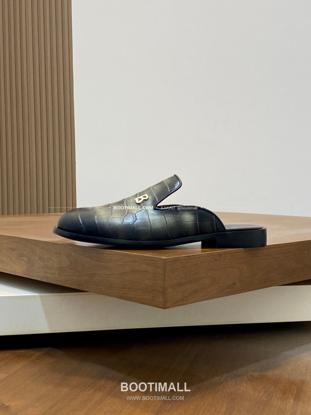 벨루티 송아지가죽 로고 슬립온 하프 샌들 다크그린 Berluti Calfskin Logo Slip-On Half Sandals 2