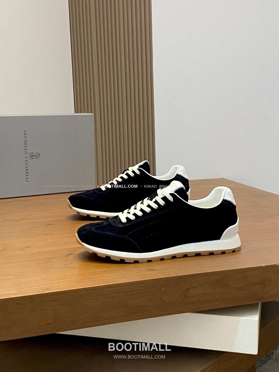 브루넬로쿠치넬리 송아지가죽 스웨이드 믹스 로고 레이스업 스니커즈 블랙 Brunello Cucinelli Calfskin Suede Mix Logo Lace-Up Sneakers 3