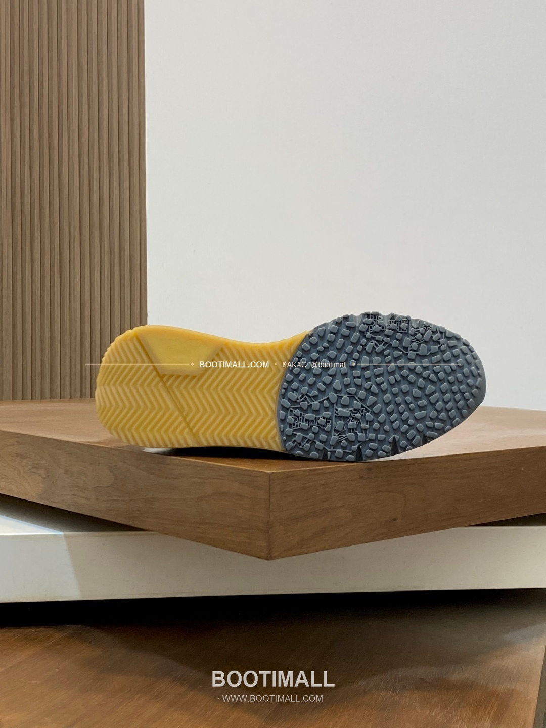 브루넬로쿠치넬리 캐시미어 스웨이드 펀칭 레이스업 스니커즈 Brunello Cucinelli Cashmere Suede Perforated Lace-Up Sneakers 9