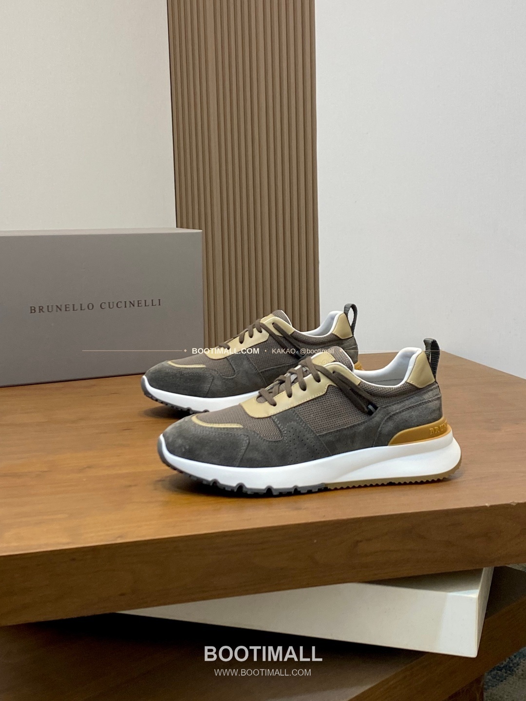 브루넬로쿠치넬리 캐시미어 스웨이드 펀칭 레이스업 스니커즈 Brunello Cucinelli Cashmere Suede Perforated Lace-Up Sneakers 3