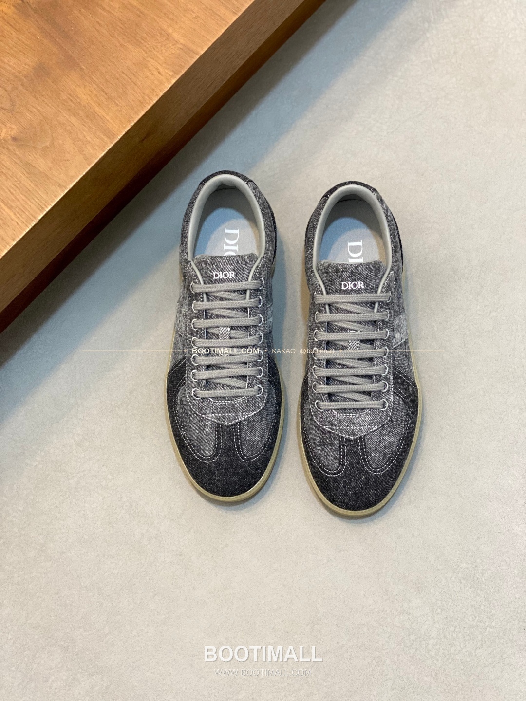 디올 D-스케치 테크 메쉬 로고 레이스업 스니커즈 그레이 Dior D-Sketch Tech Mesh Logo Lace-Up Sneakers 1