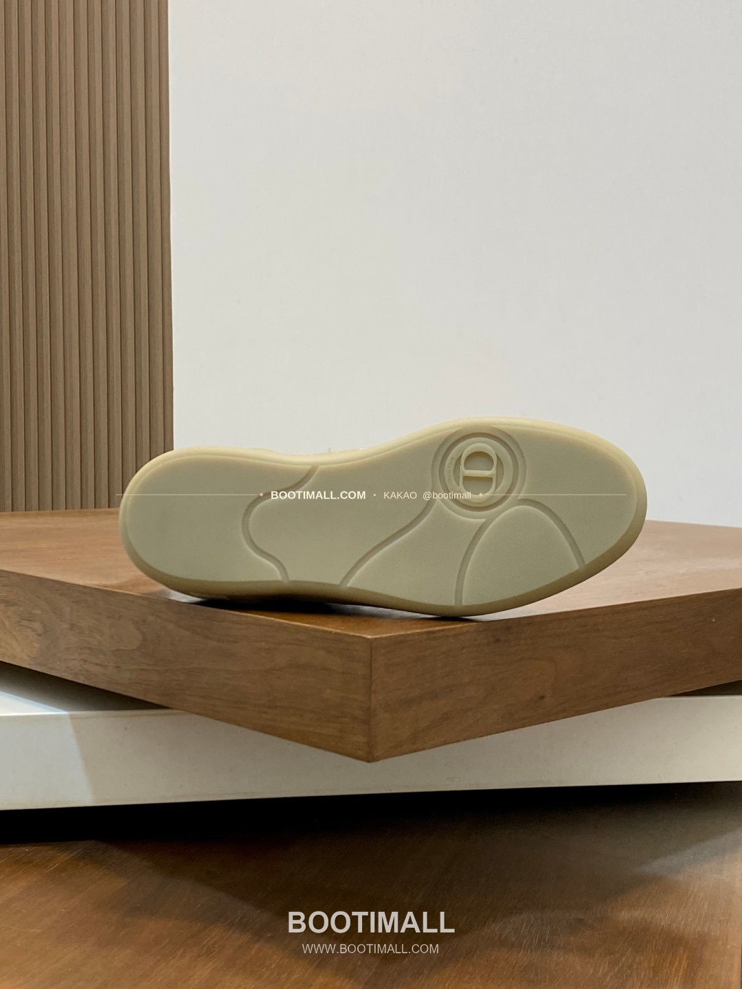 디올 D-스케치 테크 메쉬 로고 레이스업 스니커즈 그레이 Dior D-Sketch Tech Mesh Logo Lace-Up Sneakers 9