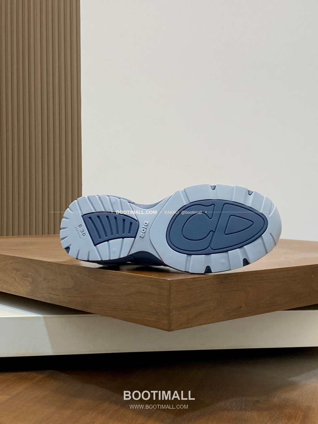 디올 B30 카운트다운 테크 메쉬 로고 레이스업 스니커즈 그레이 Dior B30 Countdown Tech Mesh Logo Lace-Up Sneakers 9