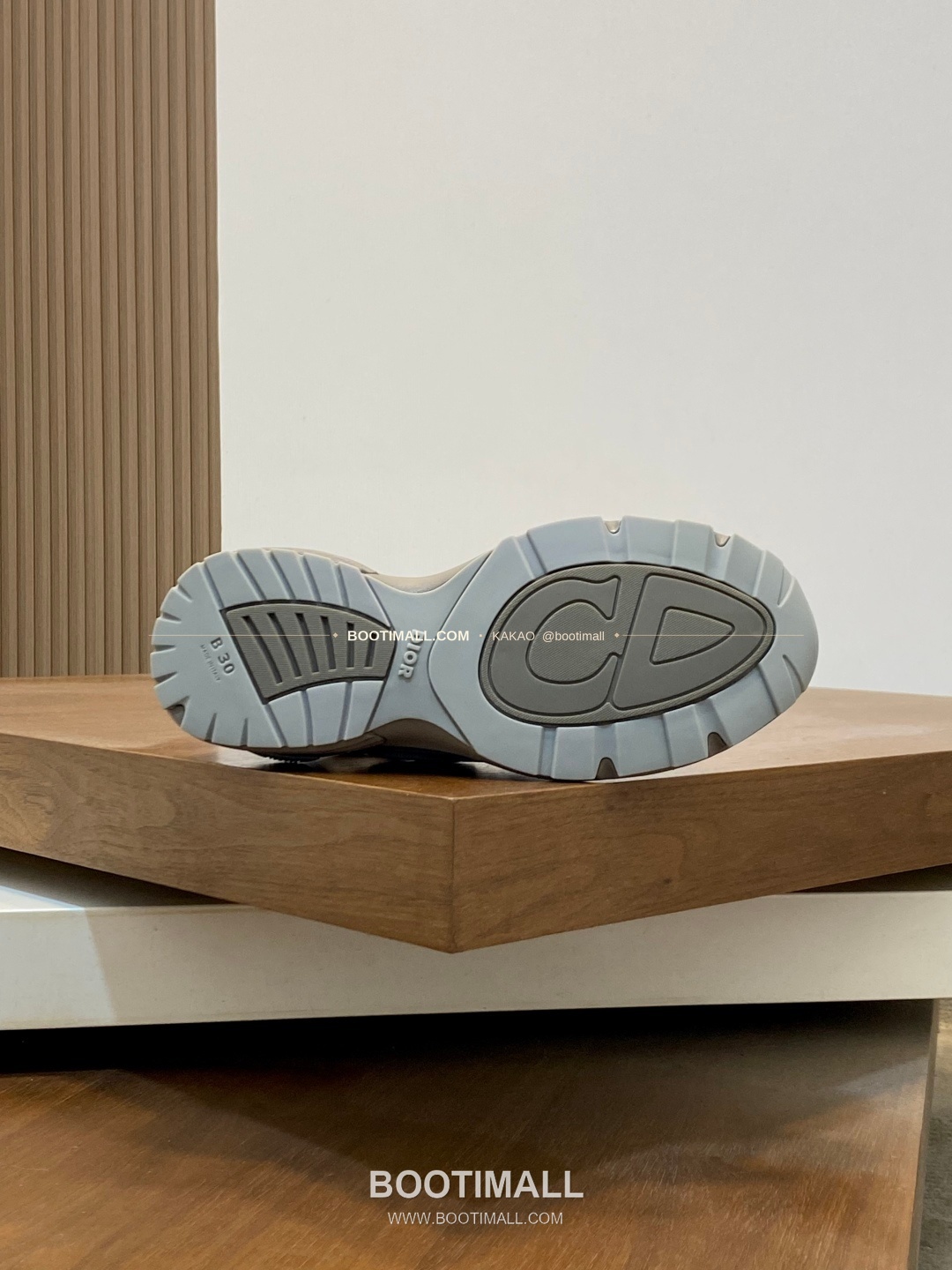 디올 B30 카운트다운 테크 메쉬 로고 레이스업 스니커즈 오렌지 Dior B30 Countdown Tech Mesh Logo Lace-Up Sneakers 9