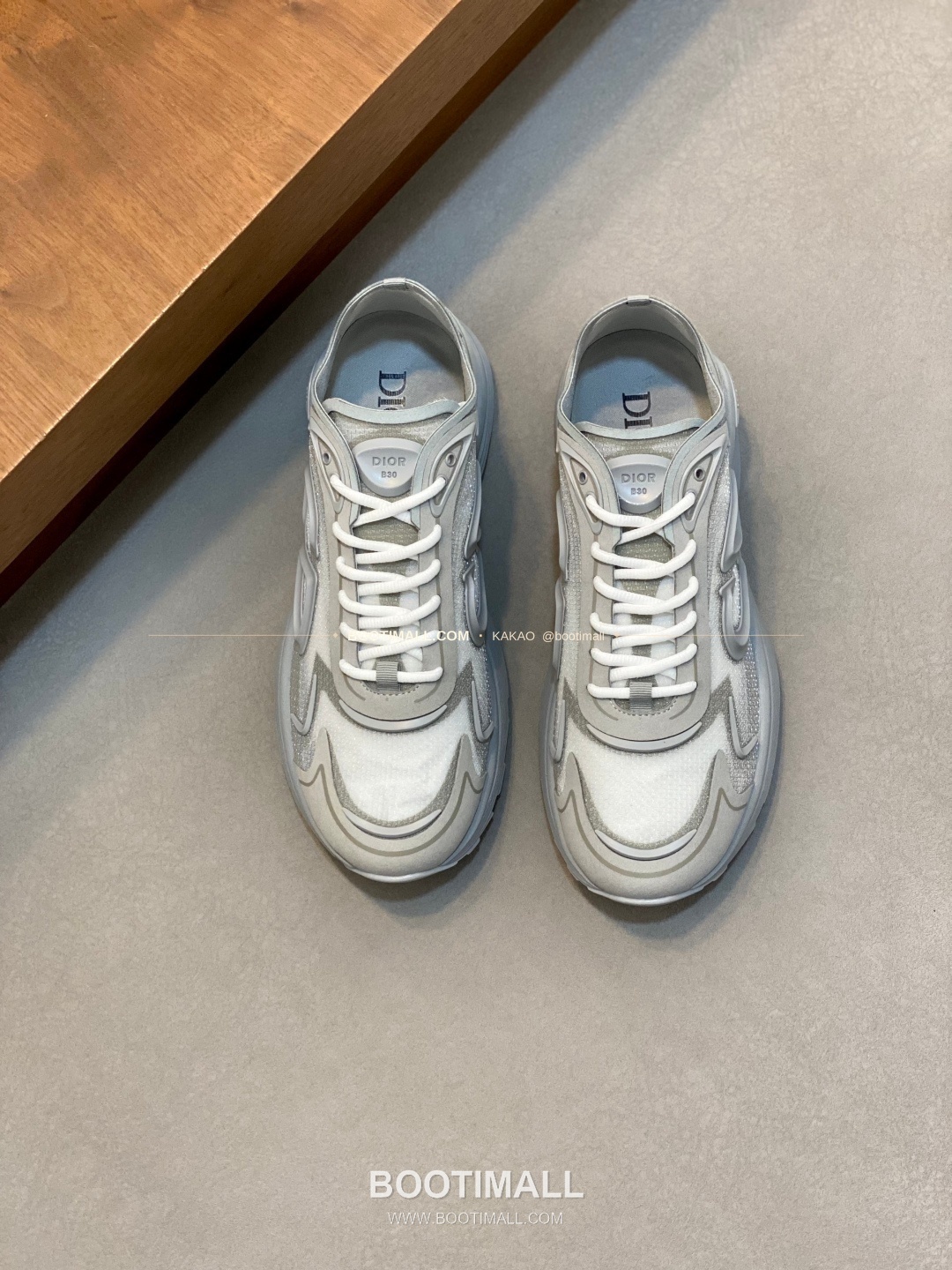 디올 B30 카운트다운 테크 메쉬 로고 레이스업 스니커즈 Dior B30 Countdown Tech Mesh Logo Lace-Up Sneakers 1