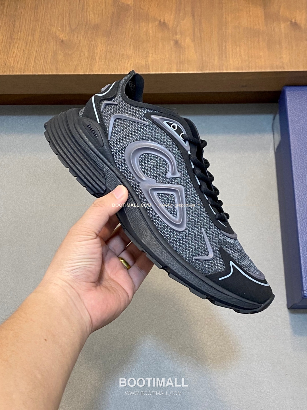 디올 B30 카운트다운 테크 메쉬 로고 레이스업 스니커즈 블랙 Dior B30 Countdown Tech Mesh Logo Lace-Up Sneakers 4