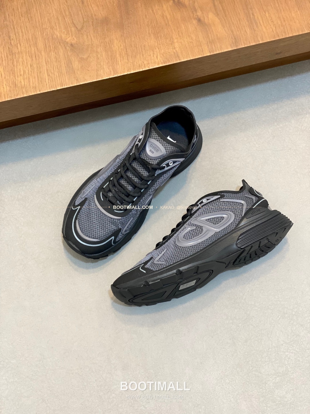 디올 B30 카운트다운 테크 메쉬 로고 레이스업 스니커즈 블랙 Dior B30 Countdown Tech Mesh Logo Lace-Up Sneakers 5