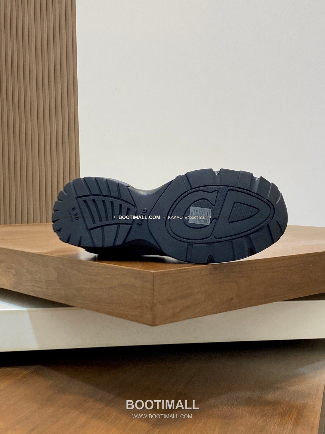 디올 B30 카운트다운 테크 메쉬 로고 레이스업 스니커즈 블랙 Dior B30 Countdown Tech Mesh Logo Lace-Up Sneakers 9