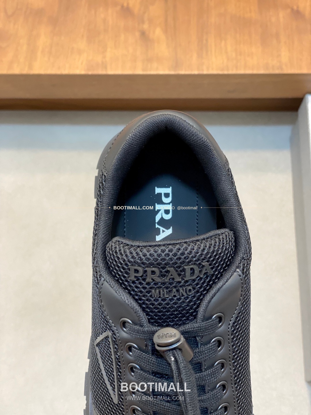 프라다 테크패브릭 송아지가죽 기하학 스티치 로고 레이스업 스니커즈 블랙 Prada Tech Fabric Calfskin Geometric Stitch Logo Lace-Up Sneakers 7
