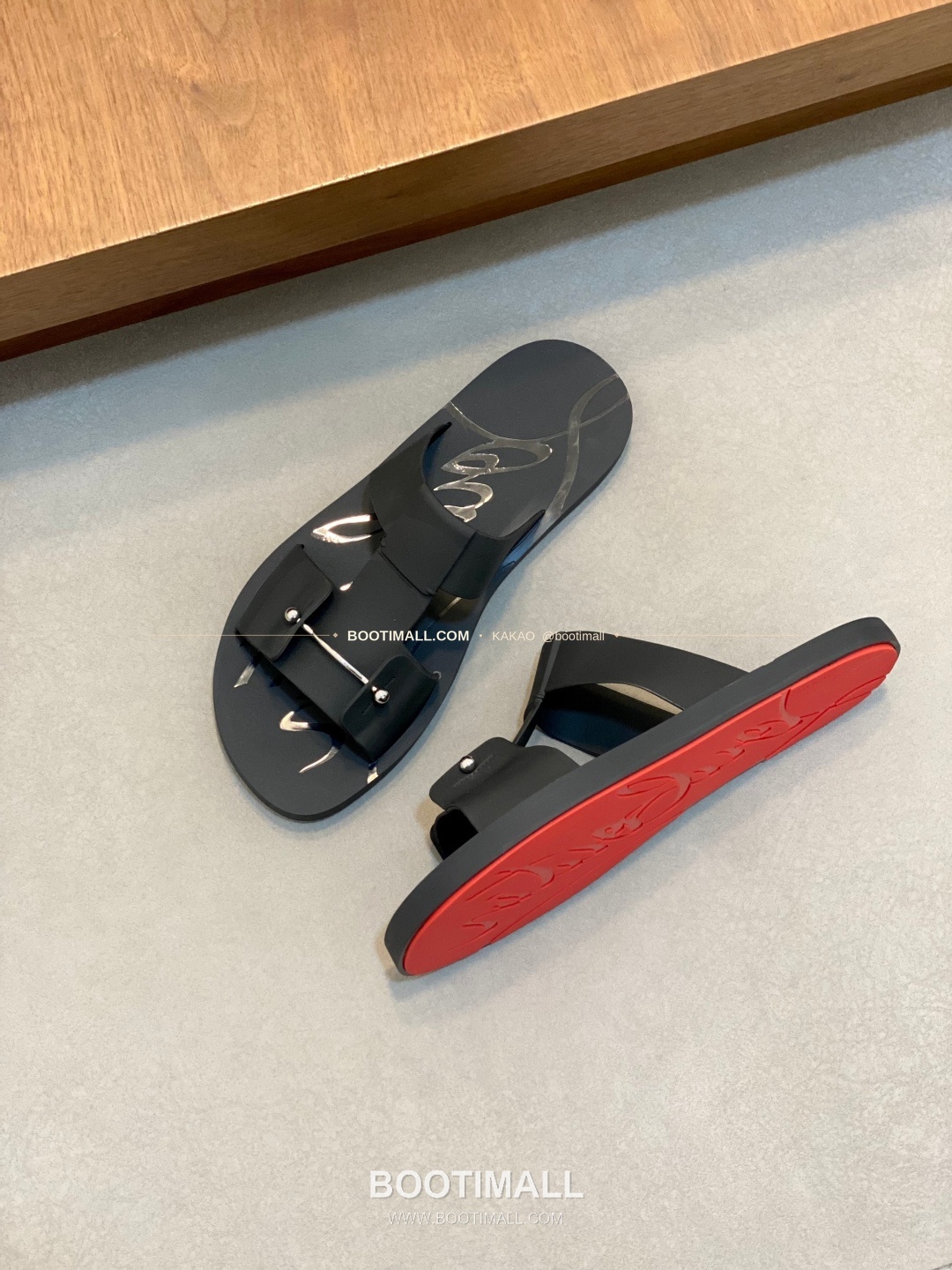 크리스찬루부탱 스트랩 로고 샌들 블랙 Christian Louboutin Strap Logo Sandals 6